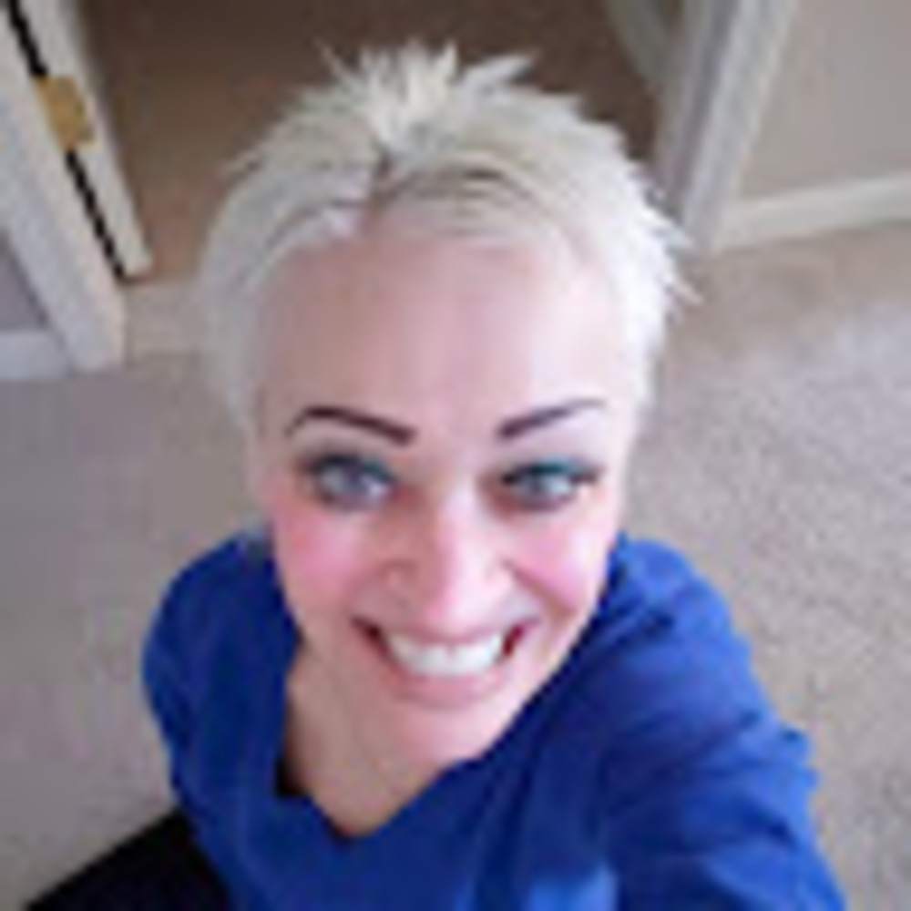 Meet your Posher, Gina